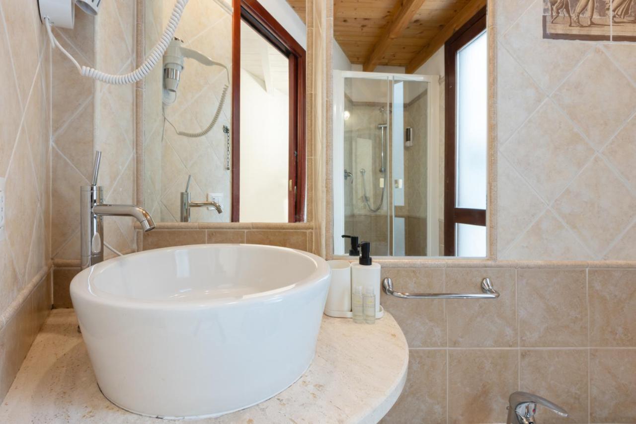 Cagliarifornia Bed & Breakfast ภายนอก รูปภาพ
