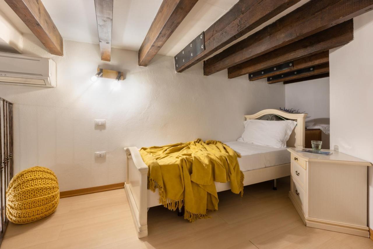 Cagliarifornia Bed & Breakfast ภายนอก รูปภาพ